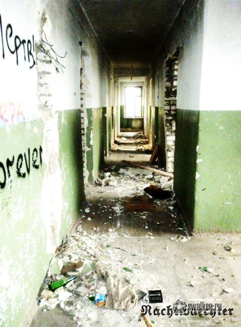 Заброшенный причал, Волгоградская область Заброшенный причал, Волгоградская область