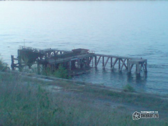 Заброшенный причал, Волгоградская область Заброшенный причал, Волгоградская область