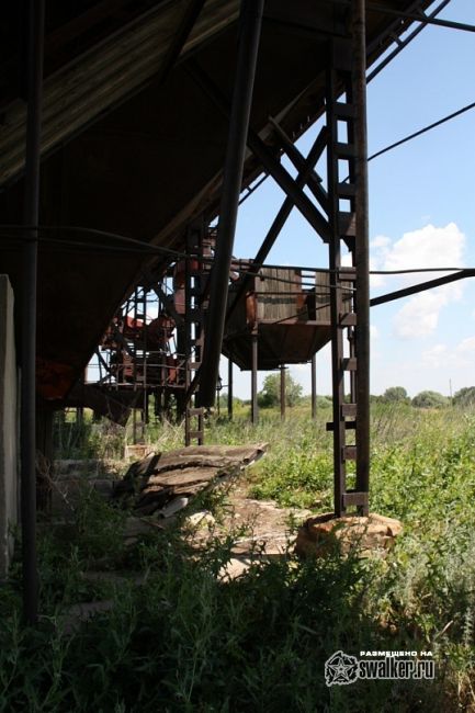 Заброшенное зернохранилище, Волгоградская область