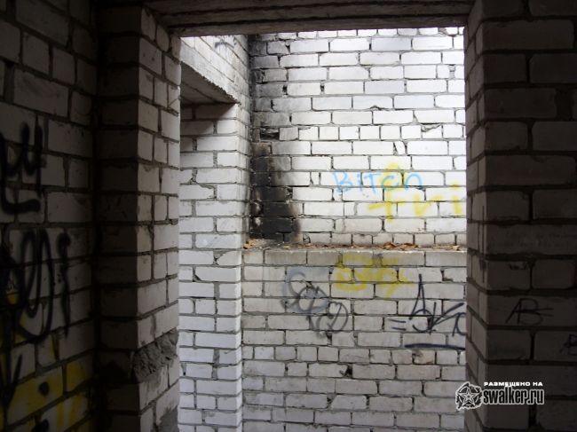 Заброшенное здание, Волгоградская область