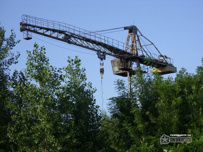 Окраина судоремонтного завода