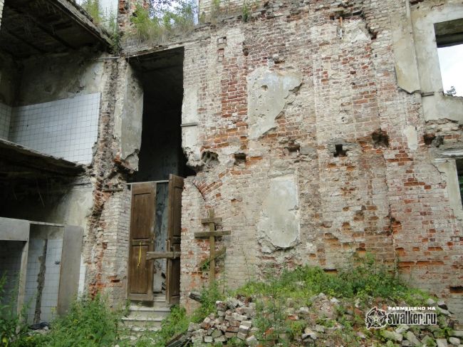 Руины храма Иоанна Богослова