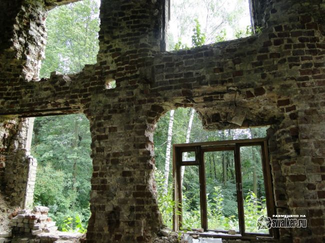 Руины храма Иоанна Богослова