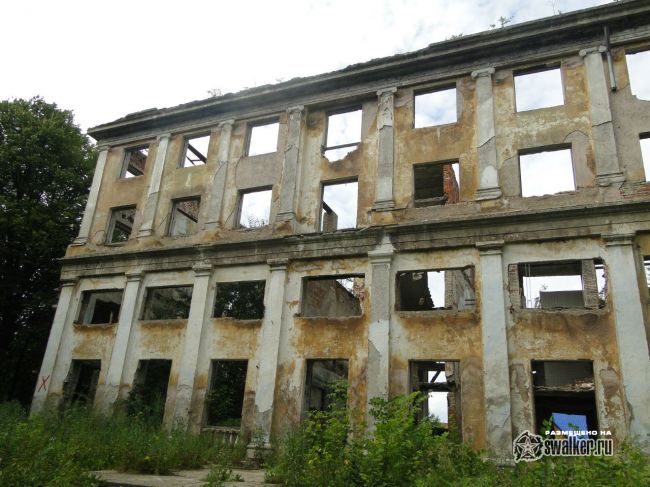 Руины храма Иоанна Богослова