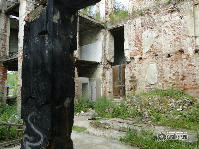 Руины храма Иоанна Богослова