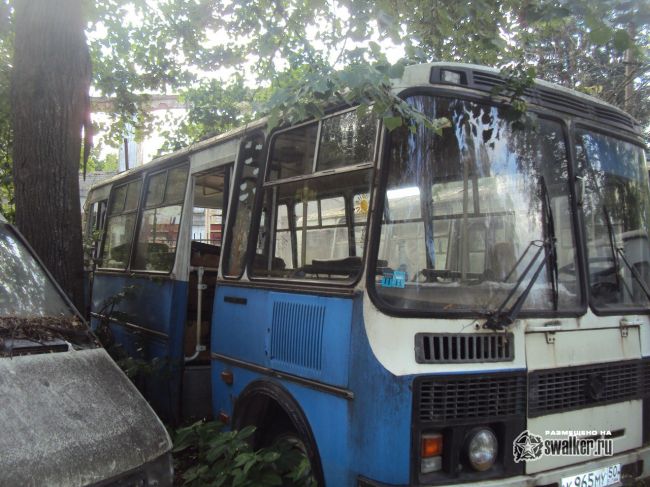 Стоянка брошенной техники