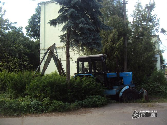 Стоянка брошенной техники