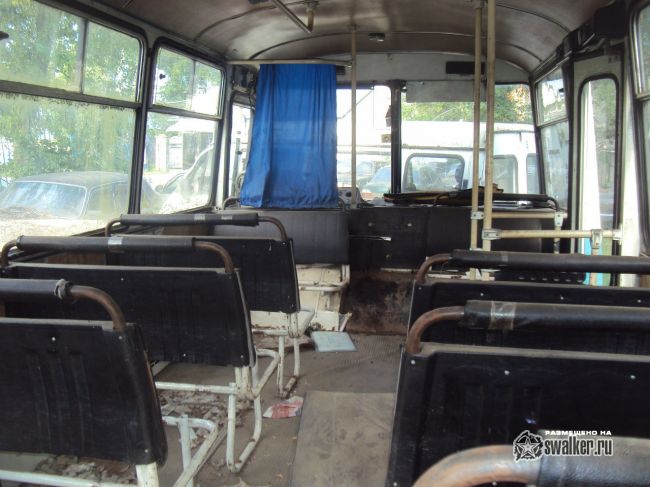 Стоянка брошенной техники