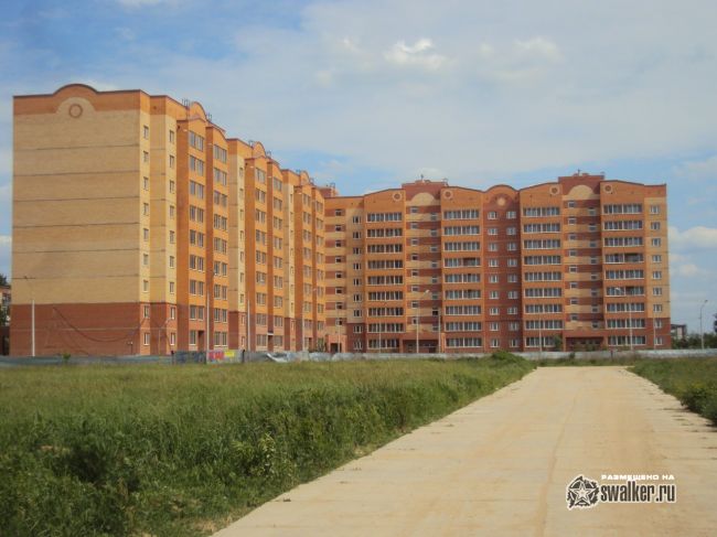 Заброшенный ангар