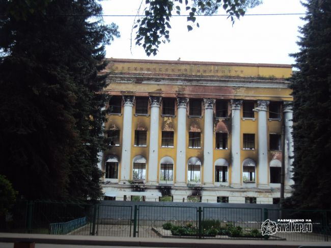 Сгоревший корпус МГУЛ