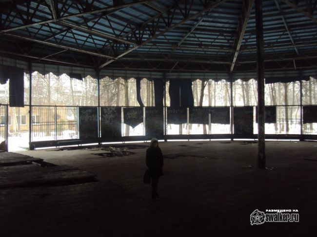 Заброшенная танцплощадка