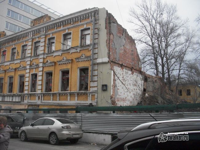 Заброшенный торговый центр, Москва