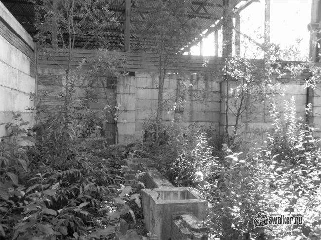 Недостроенная автостоянка, Челябинская область