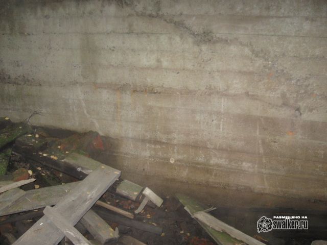 Заброшенный асфальтовый завод