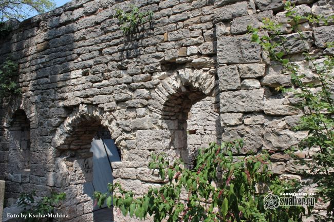 Цандрипшский храм VI века, Абхазия Цандрипшский храм VI века, Абхазия