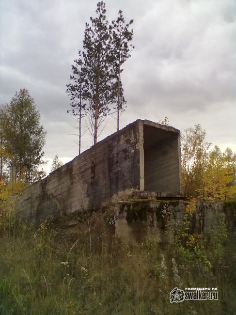 Заброшенный асфальтовый завод