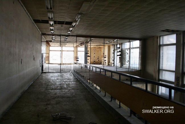 Заброшенный кинотеатр УралВагонЗавода, Свердловская область