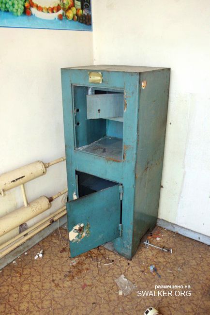 Заброшенный кинотеатр УралВагонЗавода, Свердловская область