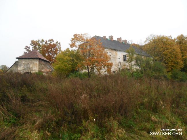 Заброшенная усадьба в Брамберге, Латвия