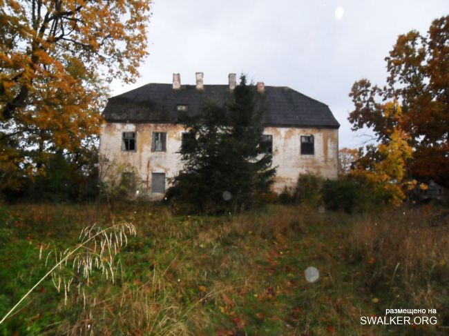 Заброшенная усадьба в Брамберге, Латвия