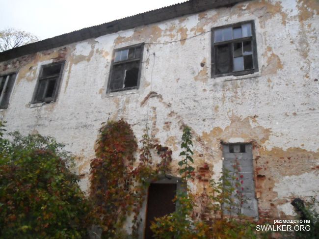 Заброшенная усадьба в Брамберге, Латвия