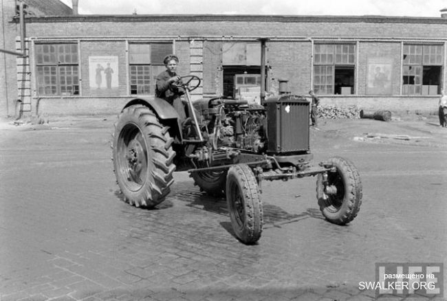Минский тракторный завод в 1960 году