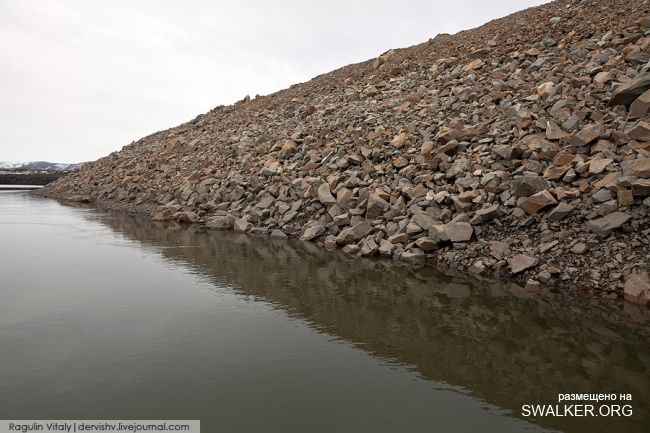 Усть-Среднеканская ГЭС на реке Колыма