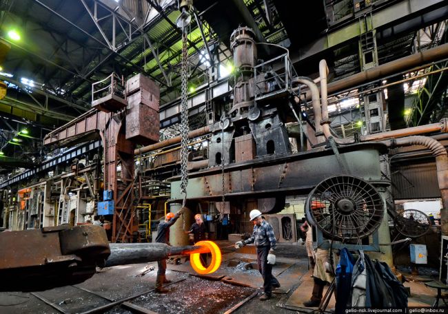 Легендарный Уралмаш, Екатеринбург