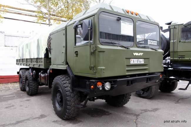 Минский завод колёсных тягачей, Беларусь