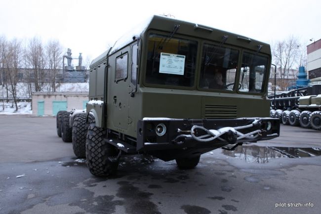 Минский завод колёсных тягачей, Беларусь