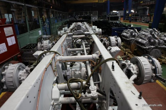 Минский завод колёсных тягачей, Беларусь