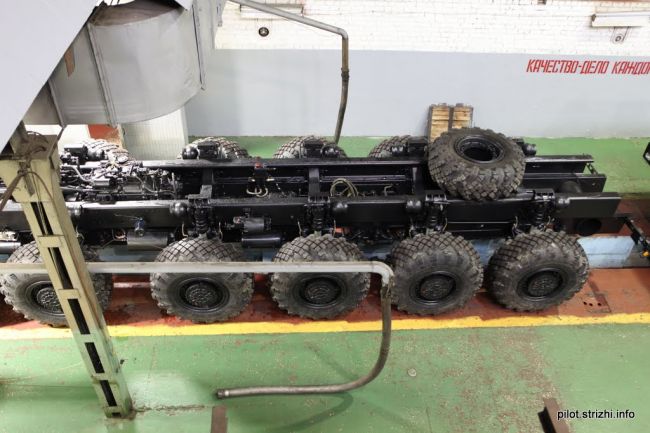 Минский завод колёсных тягачей, Беларусь