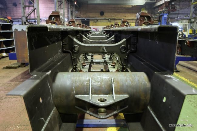 Минский завод колёсных тягачей, Беларусь