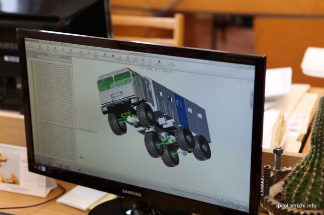 Минский завод колёсных тягачей, Беларусь