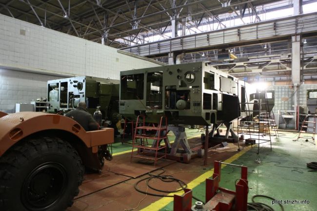 Минский завод колёсных тягачей, Беларусь