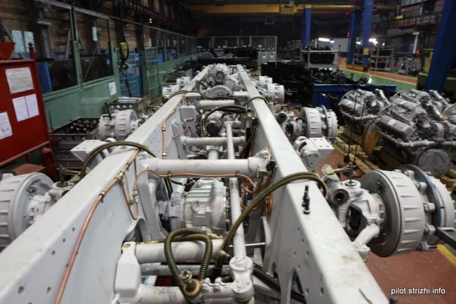 Минский завод колёсных тягачей, Беларусь