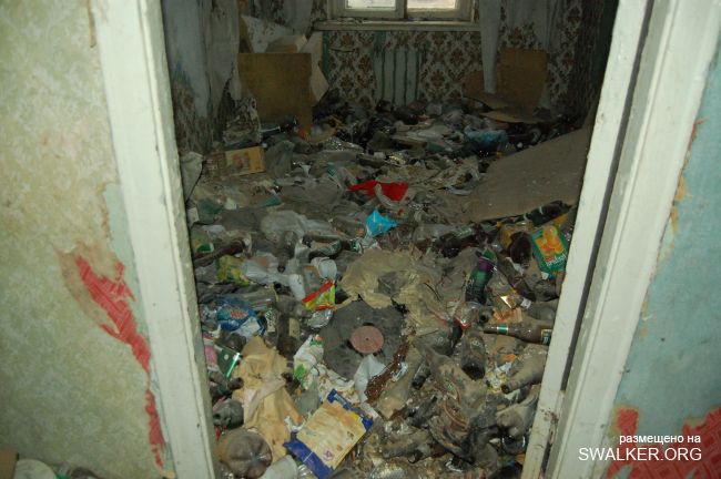 Заброшенный полигон и жилгородок, Московская область