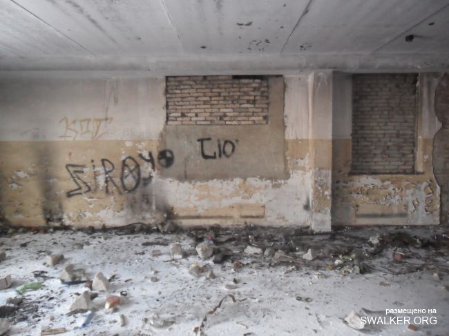 Заброшенная женская больница, Казахстан