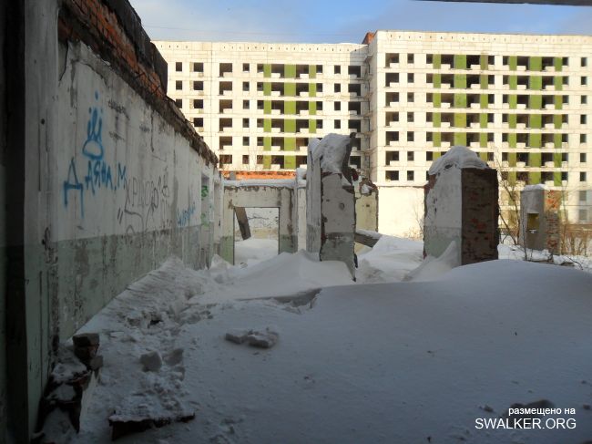 Заброшенная женская больница, Казахстан