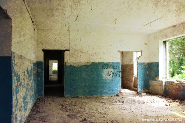 Заброшенная школа, с. Красная Звезда