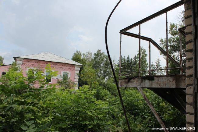 Заброшенная школа, с. Красная Звезда