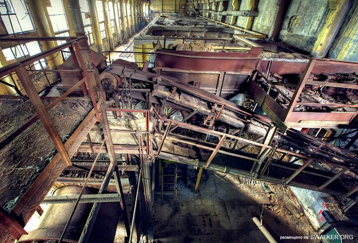 Заброшенные цеха завода "М", Московская область Заброшенные цеха завода "М", Московская область