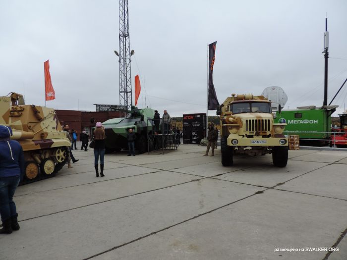 Выставка вооружения, полигон Старатель