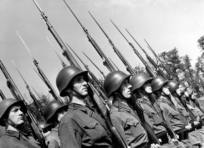 Жизнь в СССР в 30-40-е годы прошлого века