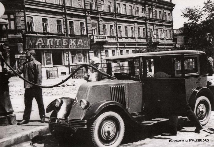 История бензоколонки в СССР
