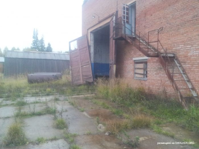 Заброшенные военные ангары