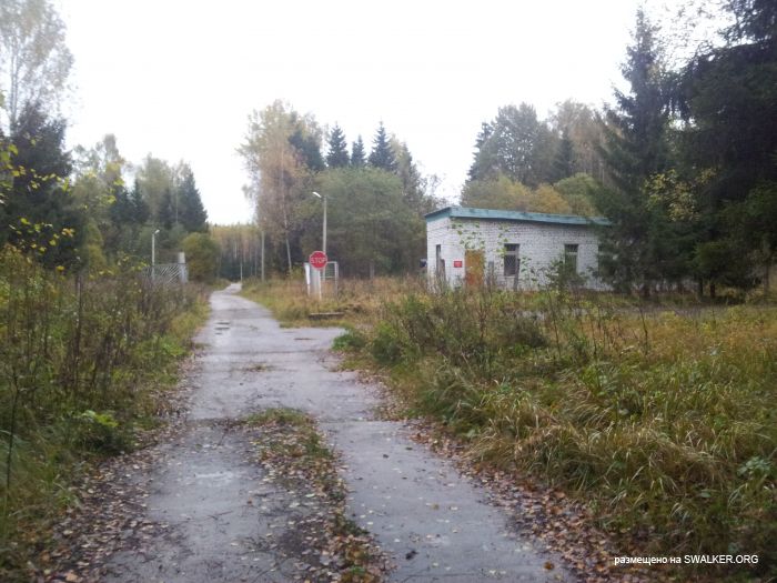 Заброшенные военные ангары