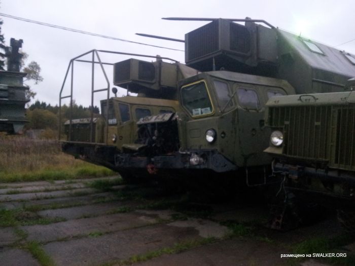 Заброшенные военные ангары