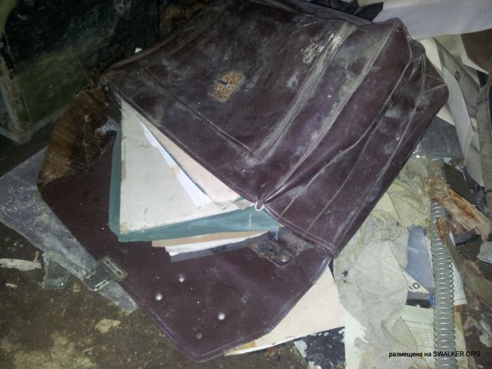 Заброшенные военные ангары