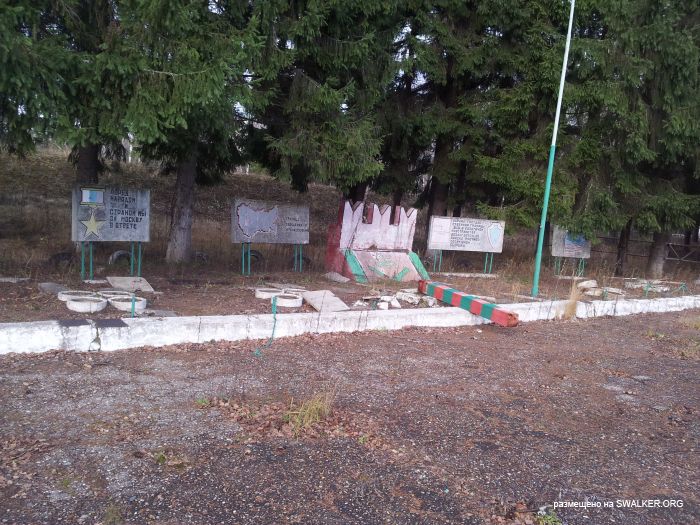 Брошенная военная позиция С-25